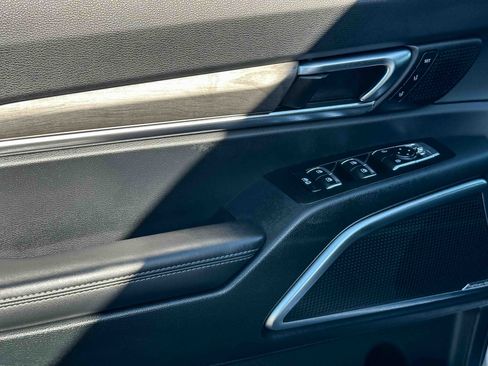 Used 2025 Kia Telluride SX Prestige X-Pro image 16