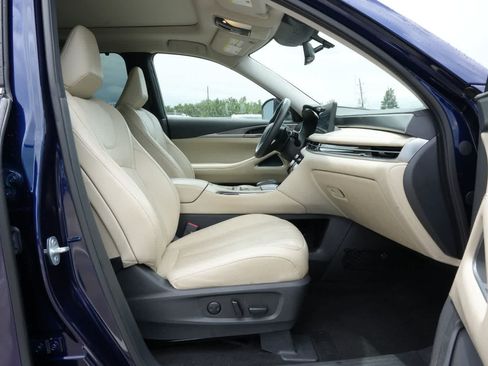 Certified 2023 INFINITI QX60 Luxe w/ Vision Package AWD/4WD image 20