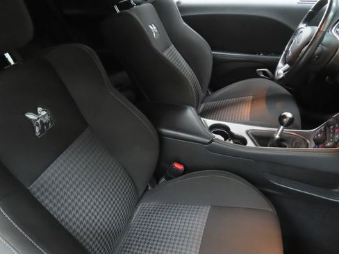 Used 2021 Dodge Challenger R/T Scat Pack RWD image 23