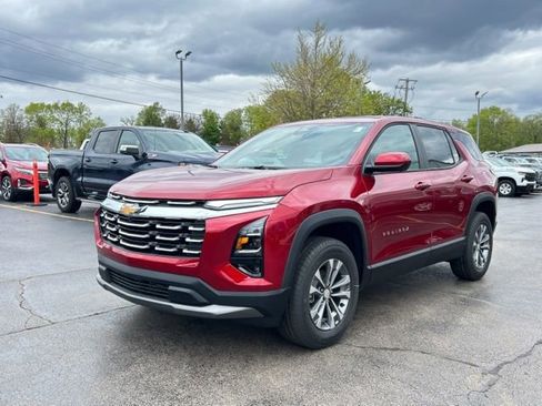 New 2026 Chevrolet Equinox LT w/ Convenience Package II FWD image 7
