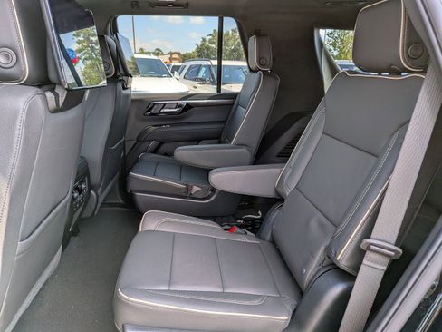 New 2026 Chevrolet Tahoe Premier image 9