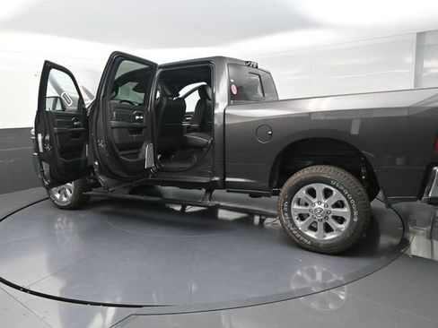 New 2026 RAM 2500 Laramie image 34