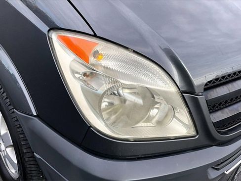 Used 2011 Mercedes-Benz Sprinter 2500 image 32