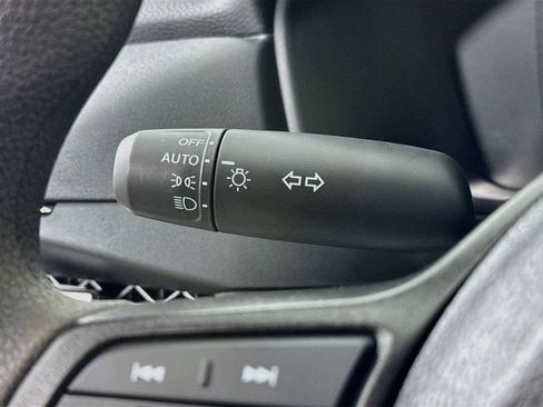 Certified 2025 Honda Accord SE image 10