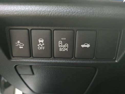 Used 2018 Toyota Avalon Touring w/ Carpet Mat Package FWD image 26