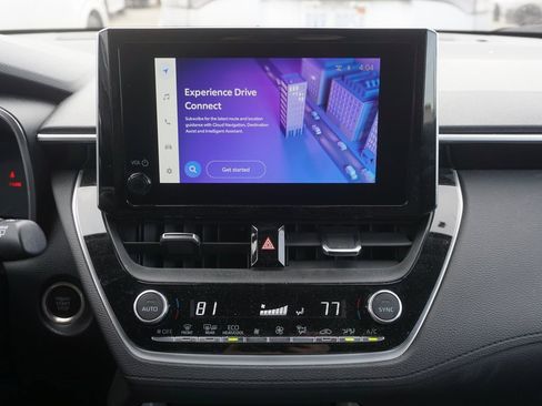 Certified 2023 Toyota Corolla Cross XLE w/ Convenience Package image 11