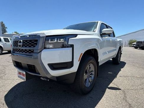 New 2026 Nissan Frontier SV w/ Tow Package AWD/4WD image 9