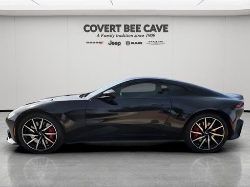 Used 2019 Aston Martin V8 Vantage Coupe image 4