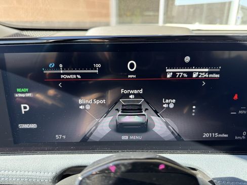 Used 2023 Nissan Ariya image 18