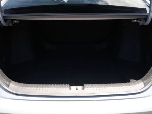 Used 2023 Honda Accord Touring image 13