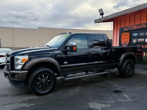 Used 2016 Ford F250 King Ranch w/ FX4 Off-Road Package AWD/4WD image 5