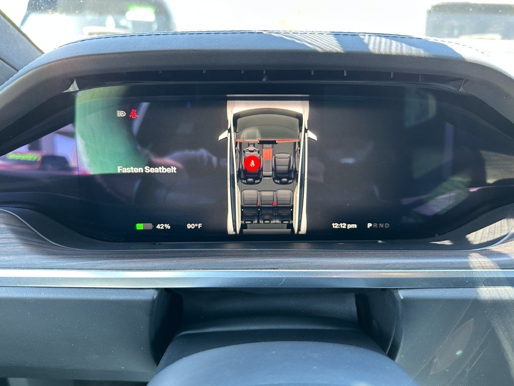 Used 2024 Tesla Model X AWD/4WD image 35