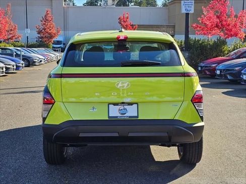 New 2026 Hyundai Kona SE AWD/4WD image 6