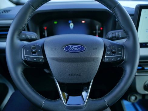 Used 2025 Ford Maverick XLT w/ XLT Luxury Package image 21