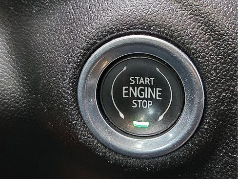 Used 2020 Chevrolet Silverado 3500 LTZ image 17