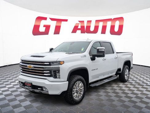 Used 2022 Chevrolet Silverado 3500 High Country w/ Safety Package II AWD/4WD image 2