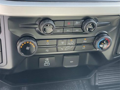 New 2026 Ford F350 XL w/ XL Chrome Package image 15