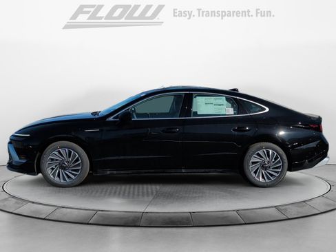 New 2026 Hyundai Sonata Limited image 4