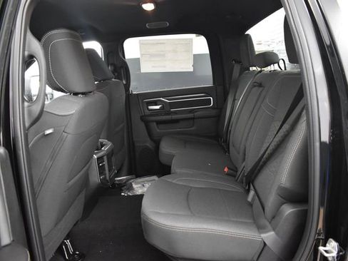 New 2025 RAM 2500 Big Horn AWD/4WD image 29