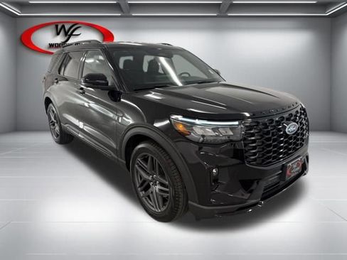 New 2026 Ford Explorer ST image 3
