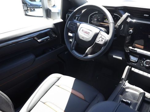 New 2026 GMC Sierra 3500 AT4 w/ AT4 Premium Plus Package AWD/4WD image 19