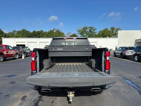 Used 2021 Chevrolet Silverado 1500 LT Trail Boss w/ Convenience Package II AWD/4WD image 5