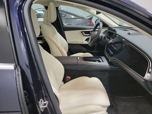 Used 2025 Mercedes-Benz E 450 4MATIC All-Terrain Wagon image 24