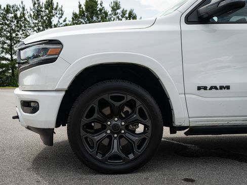 Used 2023 RAM 1500 Limited AWD/4WD image 4