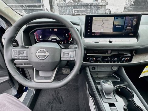 New 2026 Nissan Rogue Platinum AWD/4WD image 10