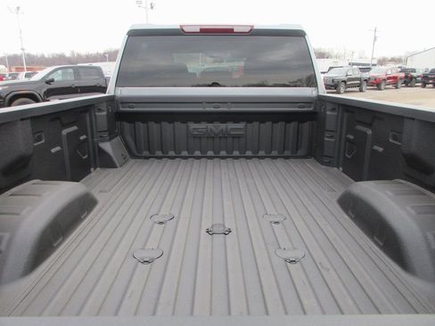 New 2026 GMC Sierra 3500 SLT image 7