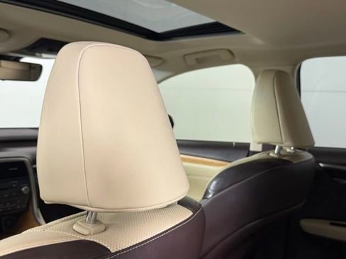 Used 2018 Lexus RX 350L 350L w/ Premium Package image 27