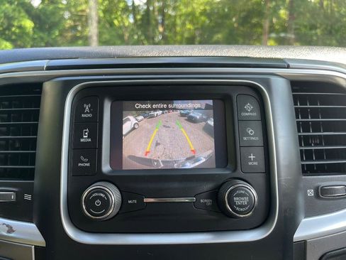 Used 2021 RAM 1500 Classic SLT RWD image 39