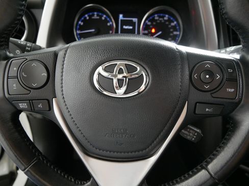 Used 2016 Toyota RAV4 Limited AWD/4WD image 25