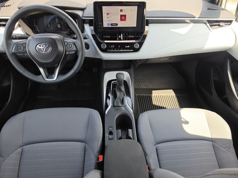 Certified 2026 Toyota Corolla SE FWD image 8