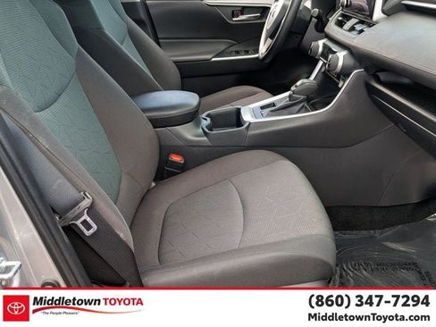 Certified 2025 Toyota RAV4 XLE AWD/4WD image 36