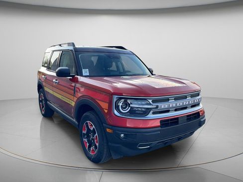 Used 2024 Ford Bronco Sport Free Wheeling w/ Convenience Package AWD/4WD image 2
