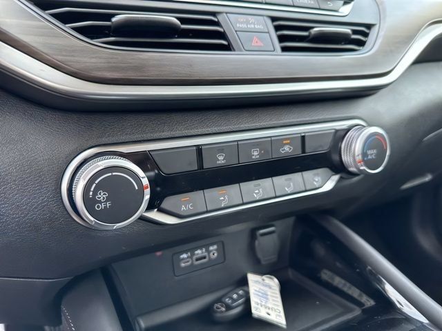 Certified 2023 Nissan Altima 2.5 SV AWD/4WD image 31