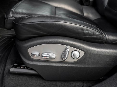 Used 2013 Porsche Cayenne Diesel AWD/4WD image 13