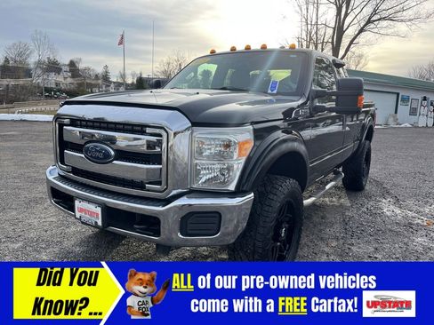 Used 2015 Ford F250 XLT w/ Snow Plow Prep Package image 2