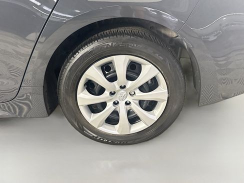 Used 2023 Toyota Corolla LE FWD image 36