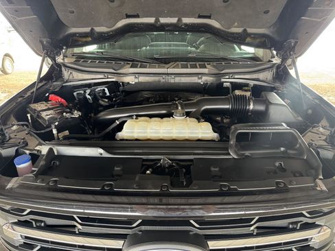 Used 2024 Ford F150 XLT image 39