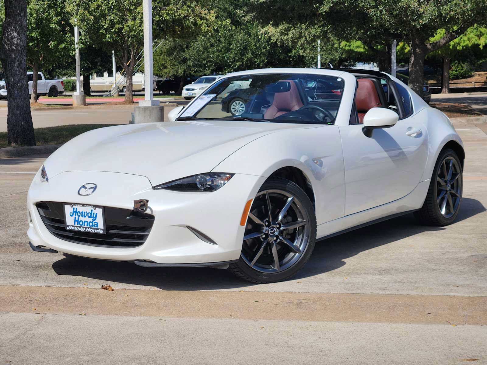 Used 2019 MAZDA MX-5 Miata RF Grand Touring RWD image 5