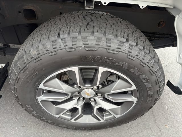 Certified 2023 Chevrolet Silverado 1500 LT AWD/4WD image 22