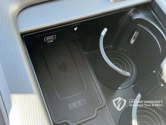 Used 2024 Hyundai Palisade Limited FWD image 42