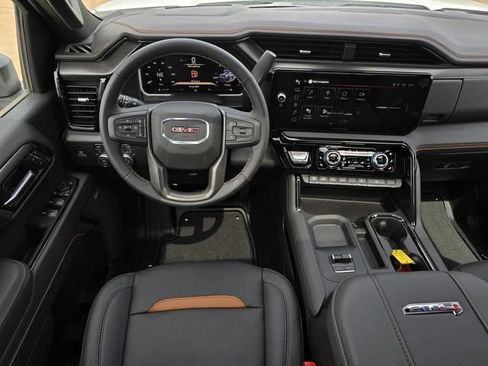 New 2026 GMC Sierra 2500 AT4 image 4