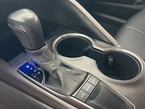 Used 2023 Toyota Camry SE image 20