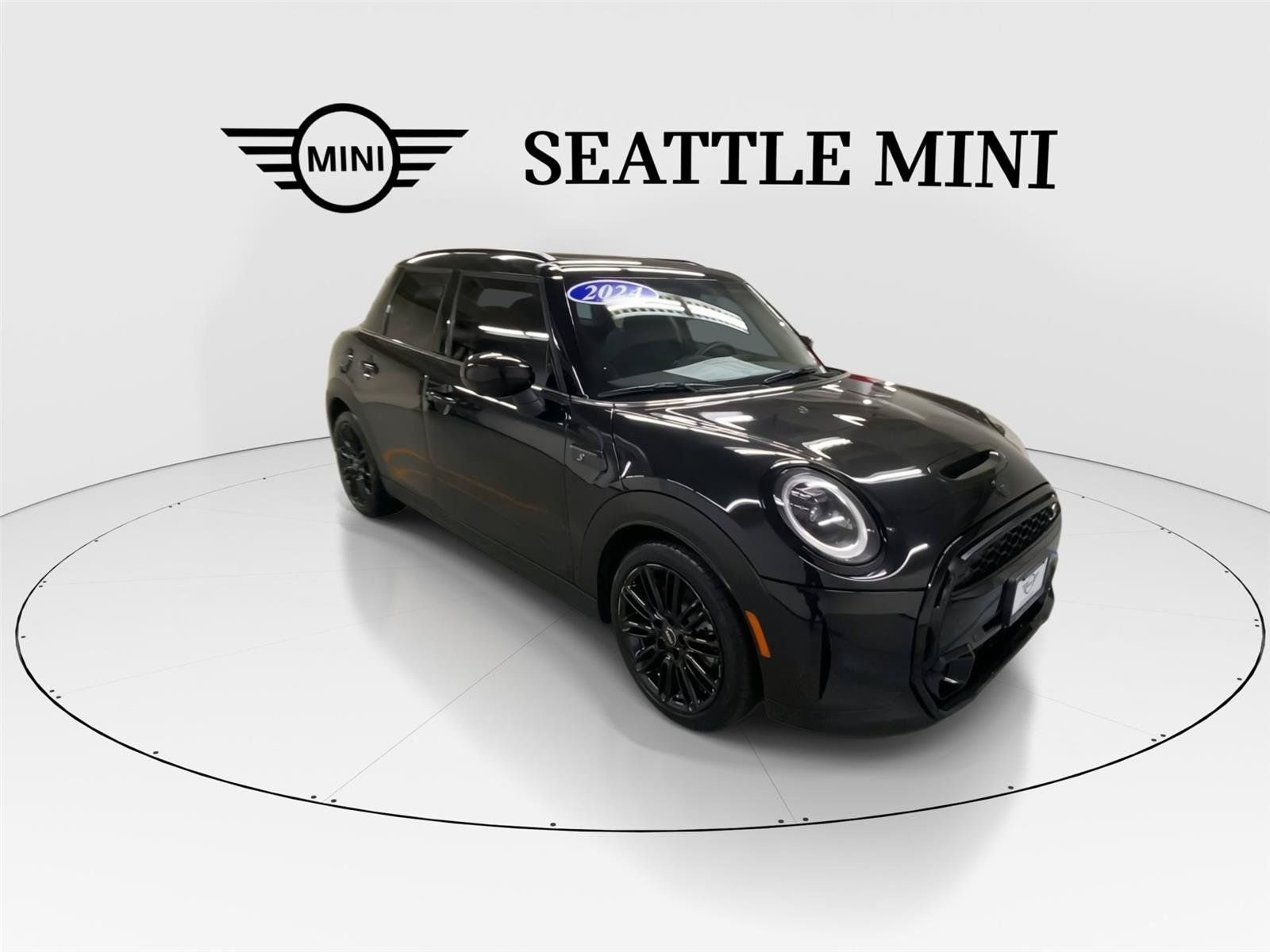 Used 2024 MINI Cooper S FWD image 2