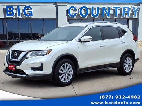 Used 2018 Nissan Rogue SV image 1