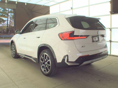 Used 2024 BMW X1 xDrive28i w/ Premium Package AWD/4WD image 5