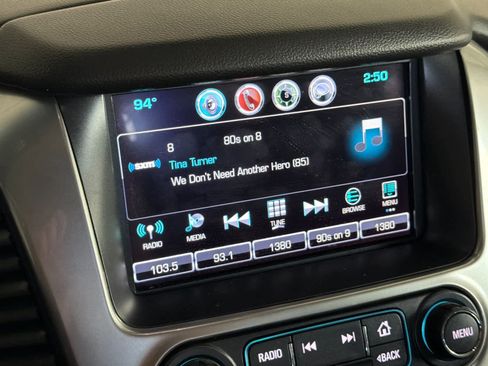 Used 2018 Chevrolet Tahoe LT w/ Luxury Package AWD/4WD image 19